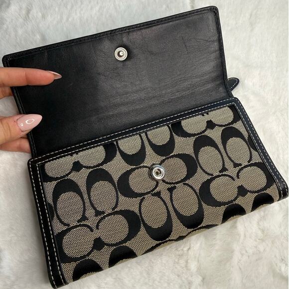COACH Black Signature Canvas Wallet - Picture 3 of 7